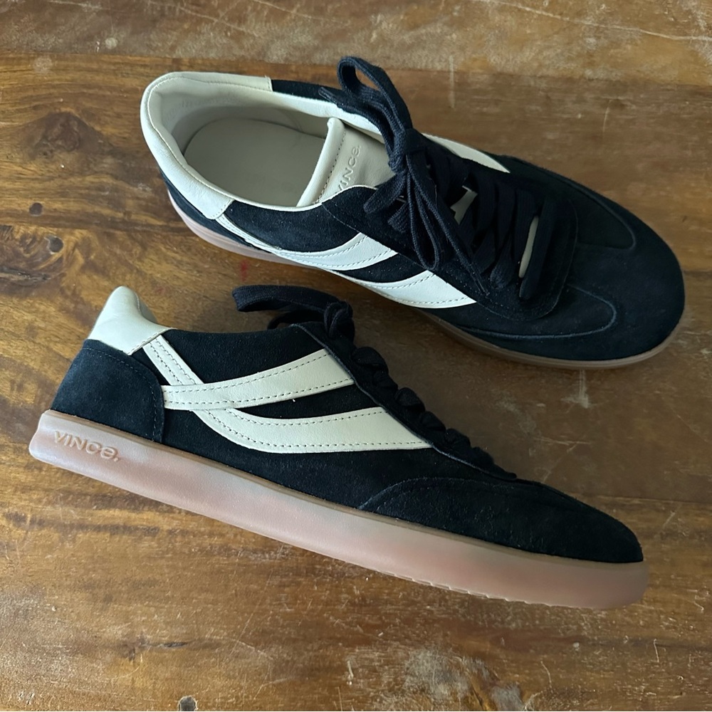 Vince‎ Oasis Black Suede casual Shoes Sneakers size 9 NWOB